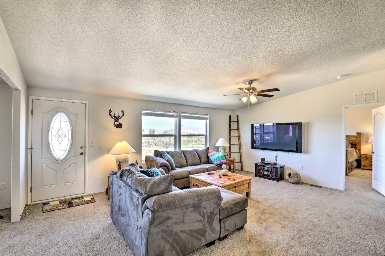 Desert Escape Off I-10 With Over 1 Enclosed Acre! Mescal Extérieur photo