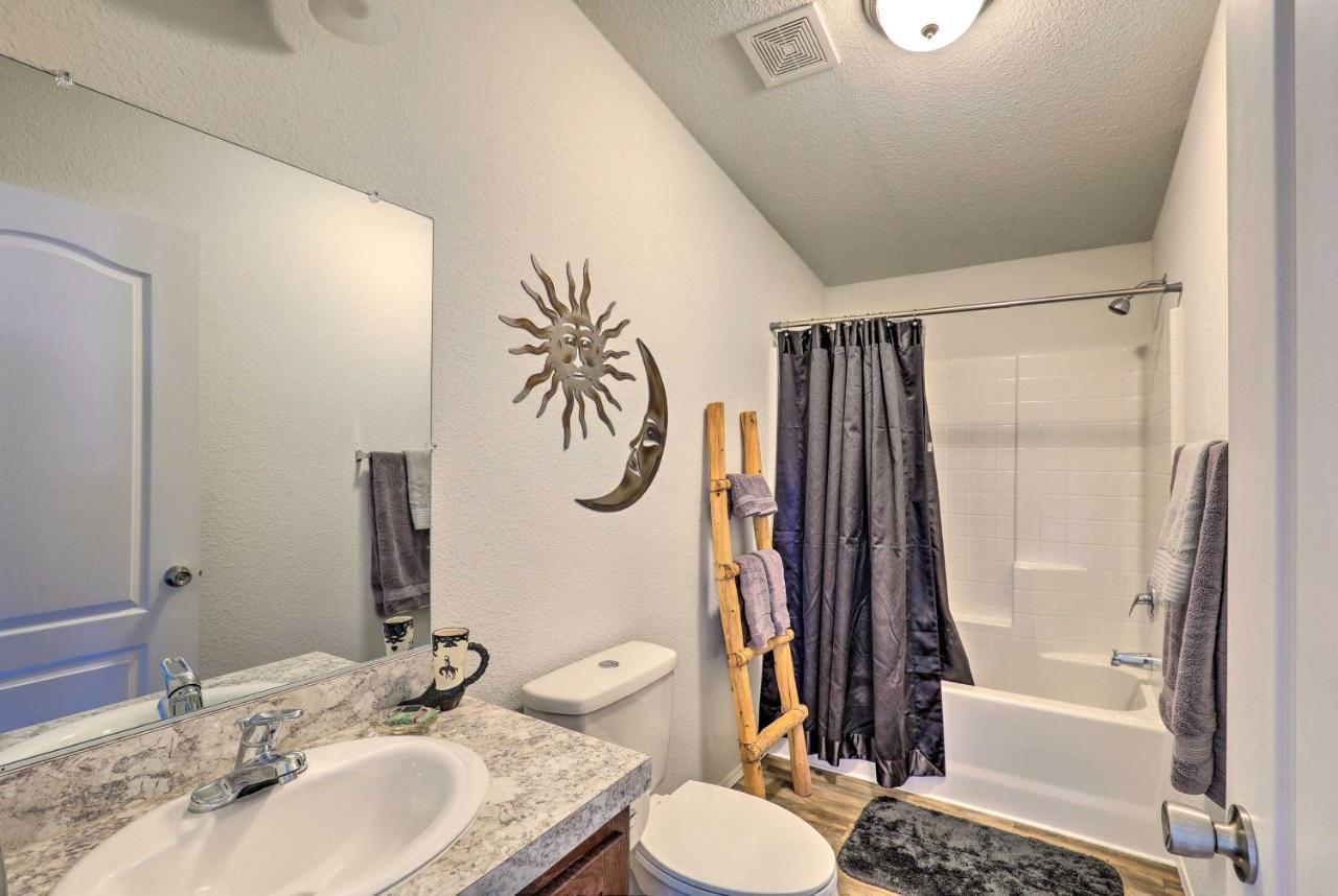 Desert Escape Off I-10 With Over 1 Enclosed Acre! Mescal Extérieur photo